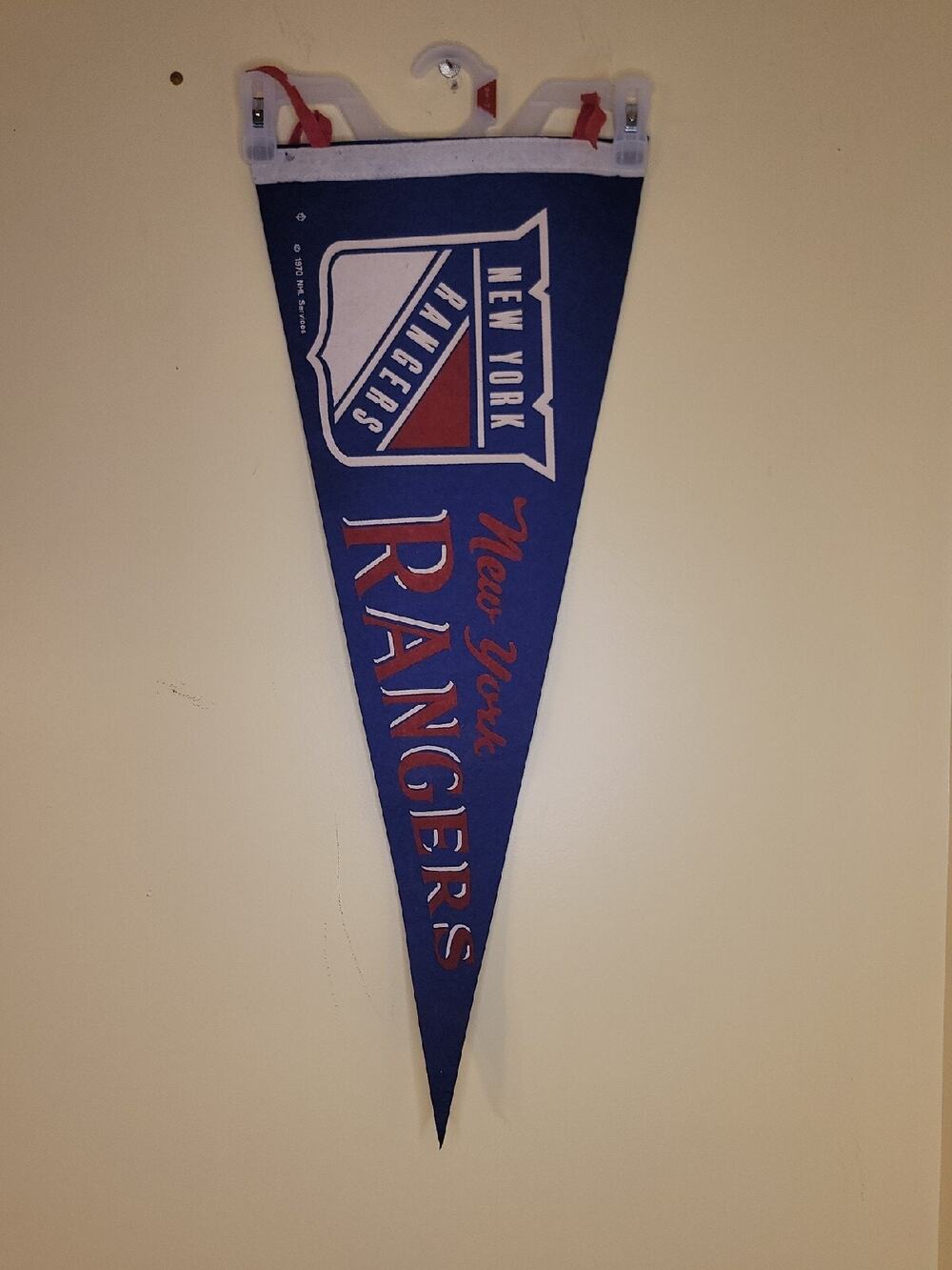 New York Rangers old Logo 1970 70's Vintage Felt Full Size NHL Services Pennant